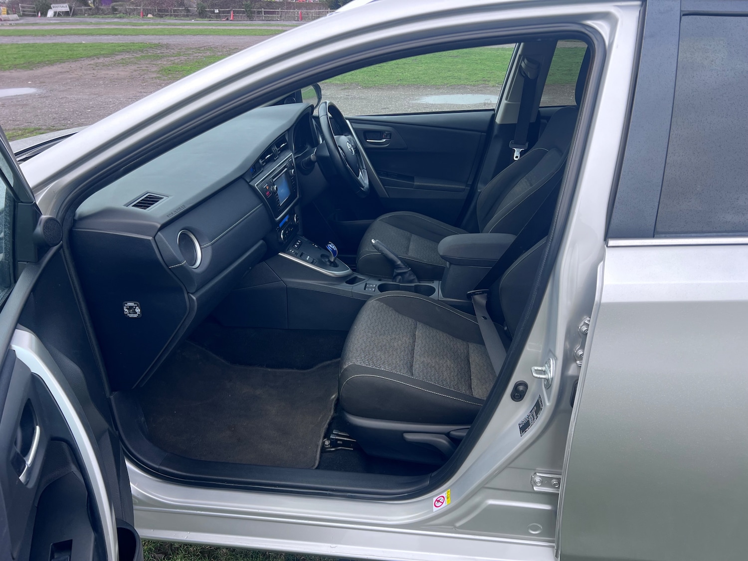 Used Toyota Auris 2014 for sale - 77293577: Photo 27