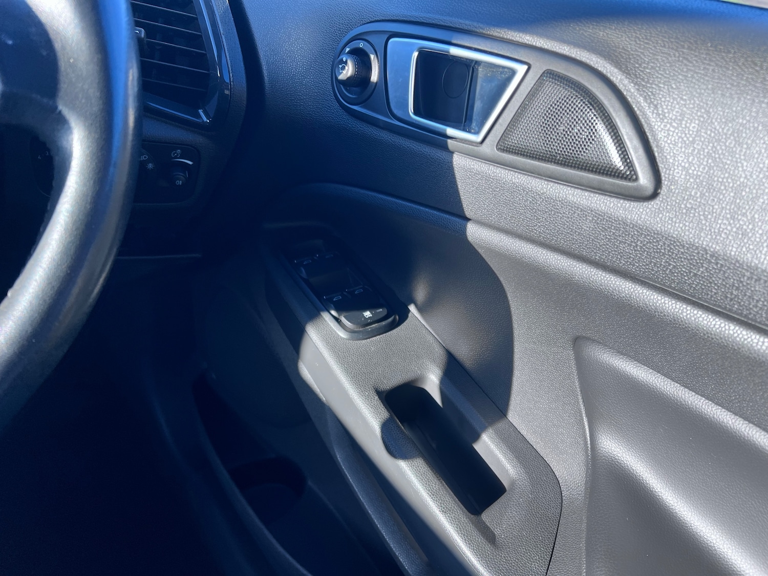 Used Ford Ecosport 2017 for sale - 76905163: Photo 9