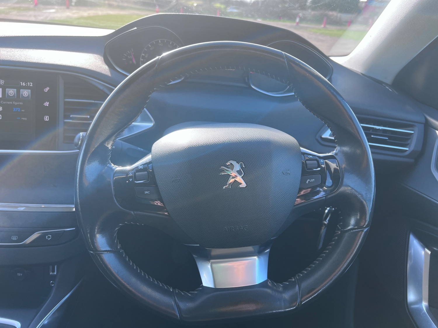 Used Peugeot 308 2014 for sale - 77820073: Photo 10