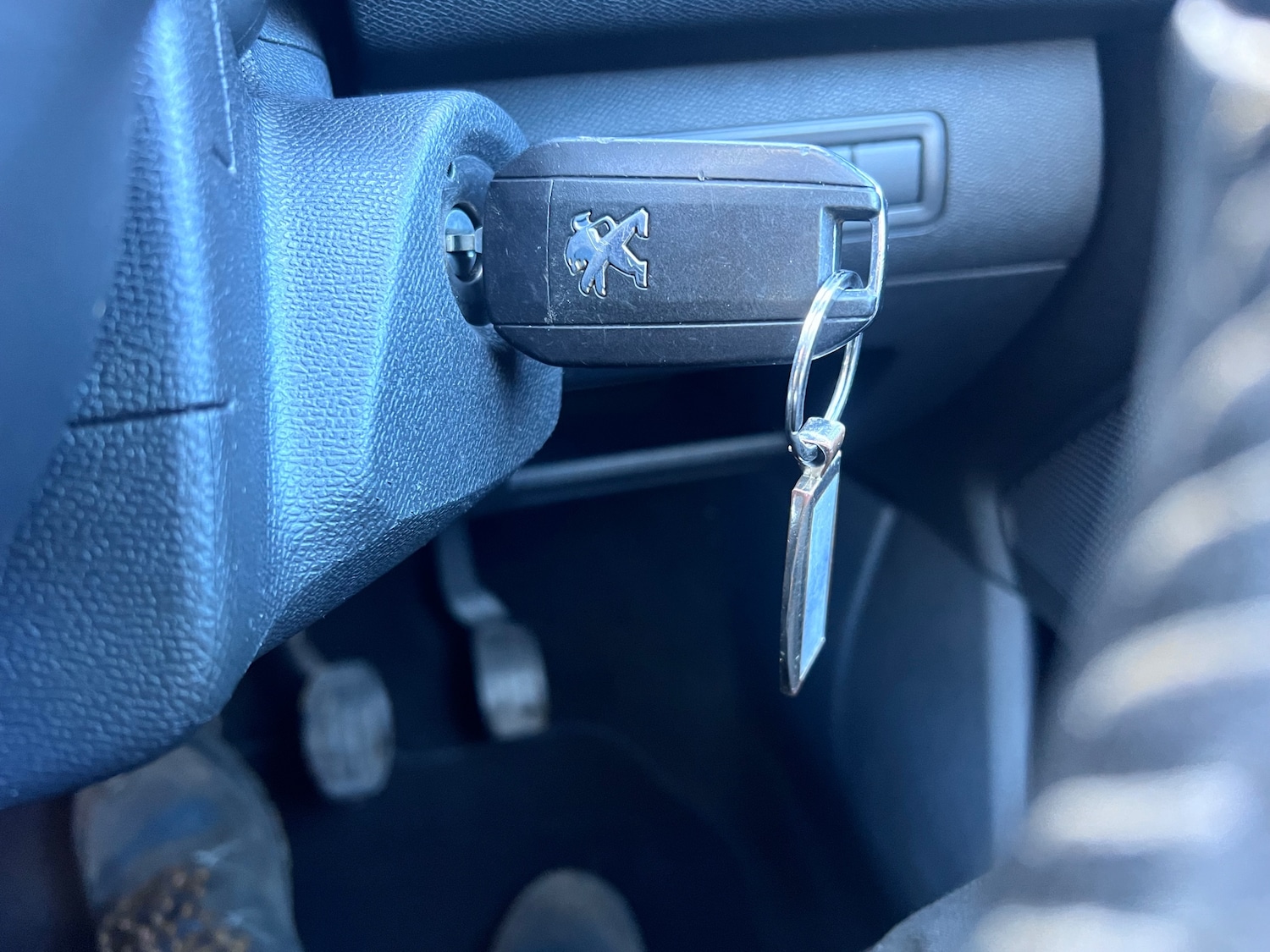 Used Peugeot 308 2014 for sale - 77820073: Photo 19