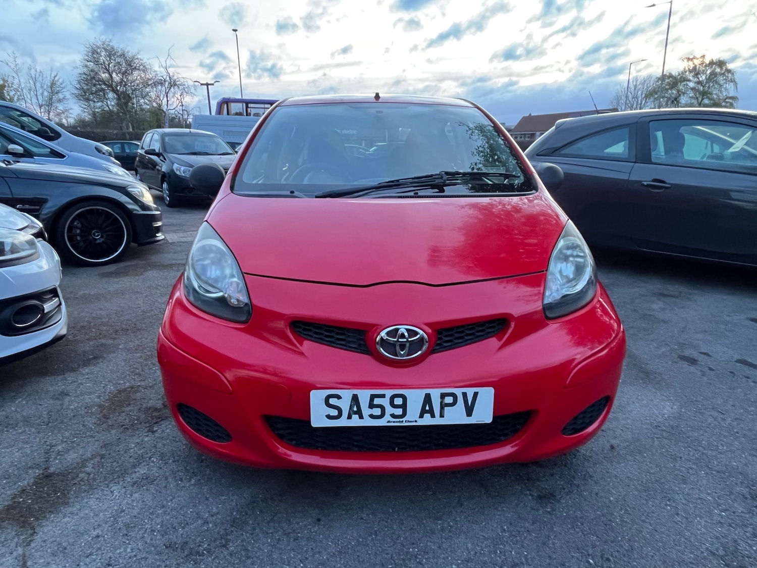 Used Toyota AYGO 2009 for sale - 78135129: Photo 2