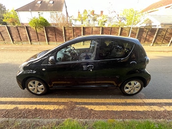 Used Toyota AYGO 2012 for sale - 78166067: Photo
