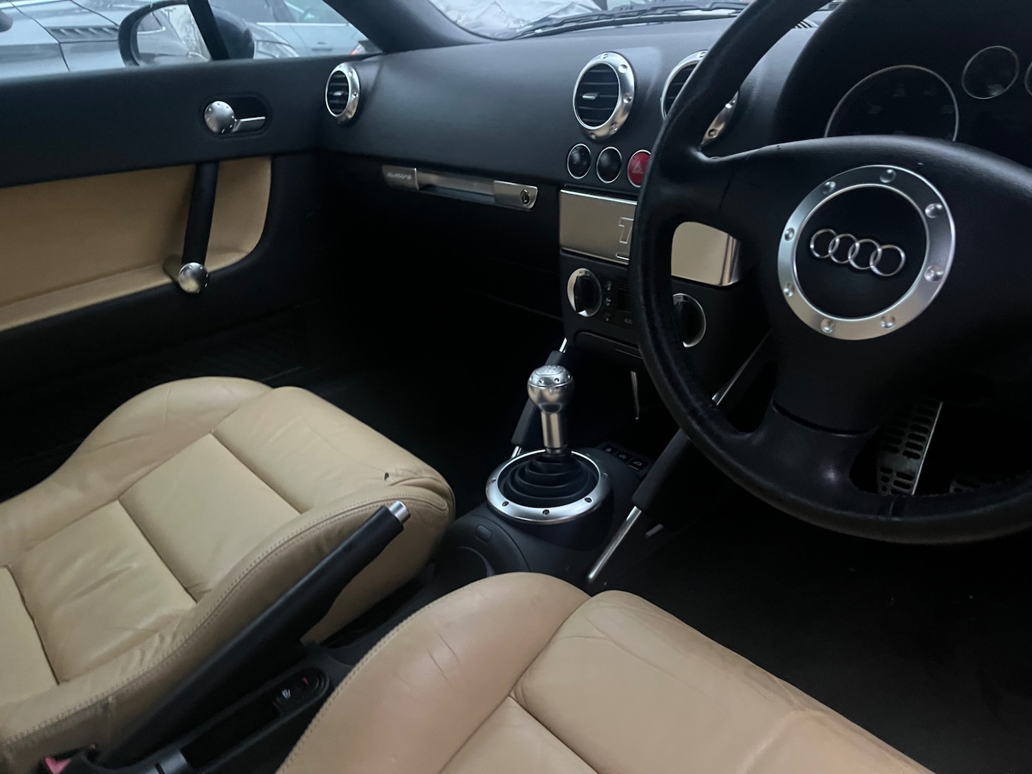 Used Audi TT 2003 for sale - 77329309: Photo 16