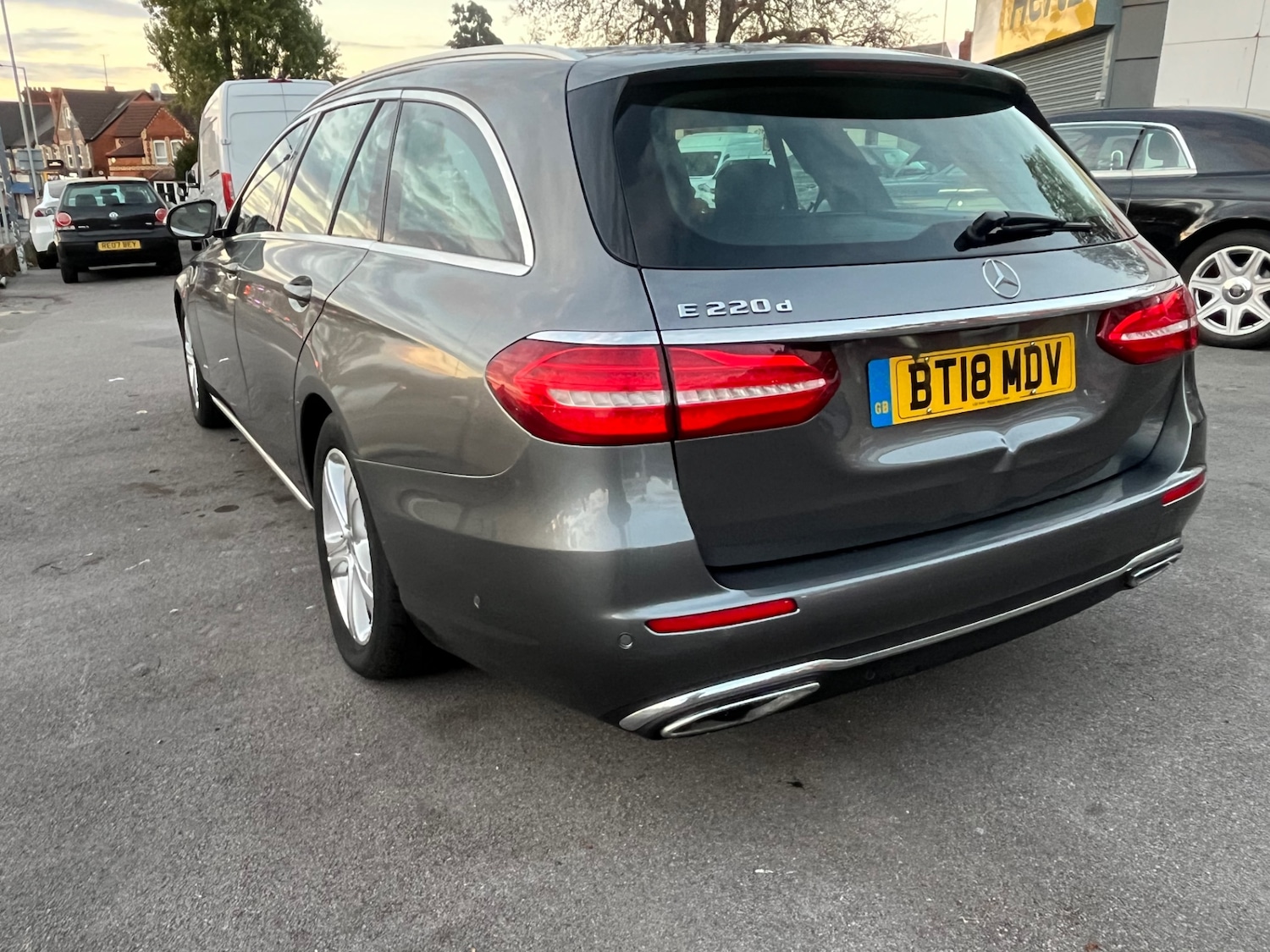 Used Mercedes-Benz E Class 2018 for sale - 76694264: Photo 5