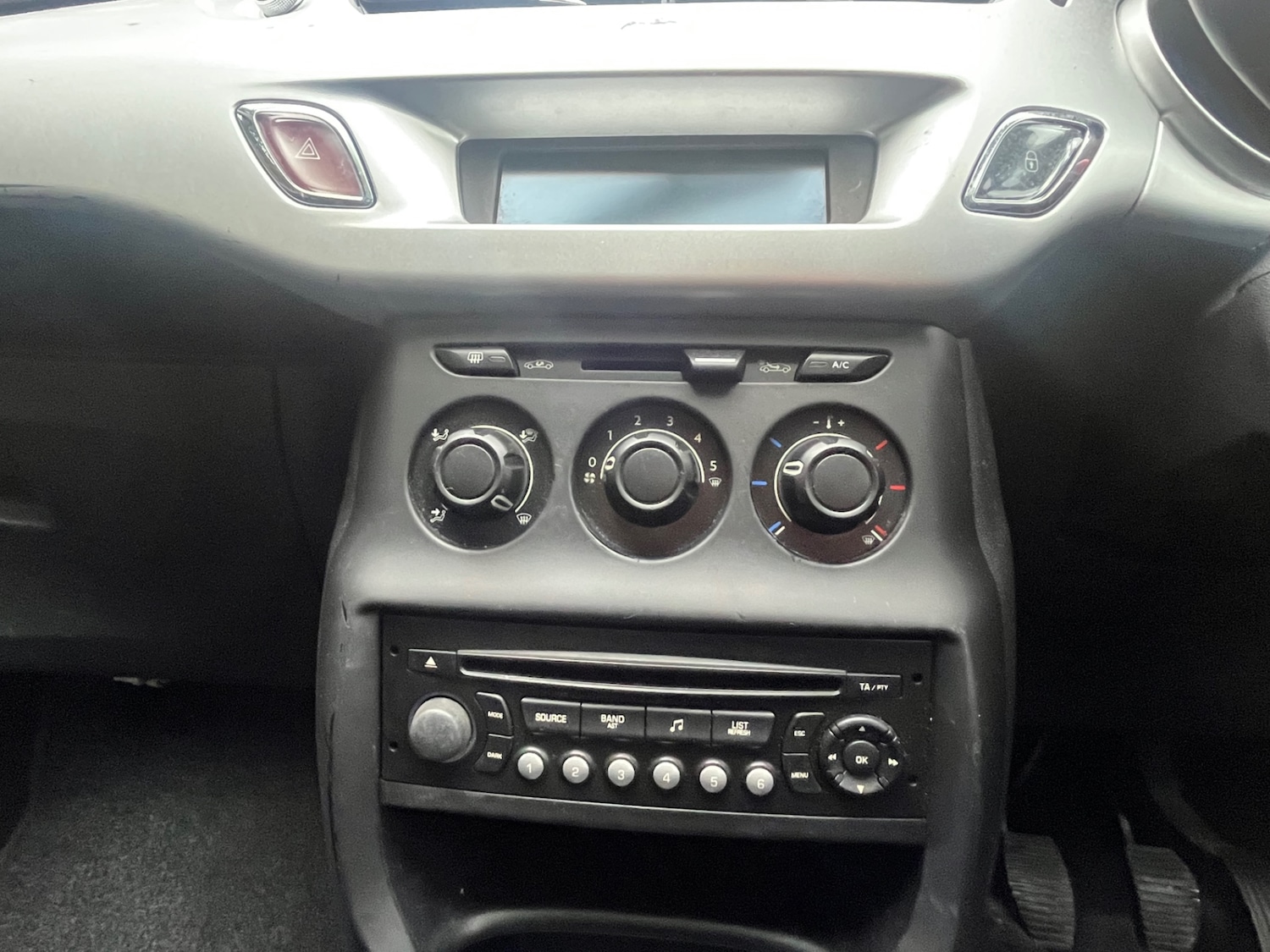 Used Citroen C3 2011 for sale - 77679089: Photo 16