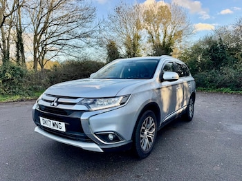 2017 (17) - 2.2 DI-D 3 5dr