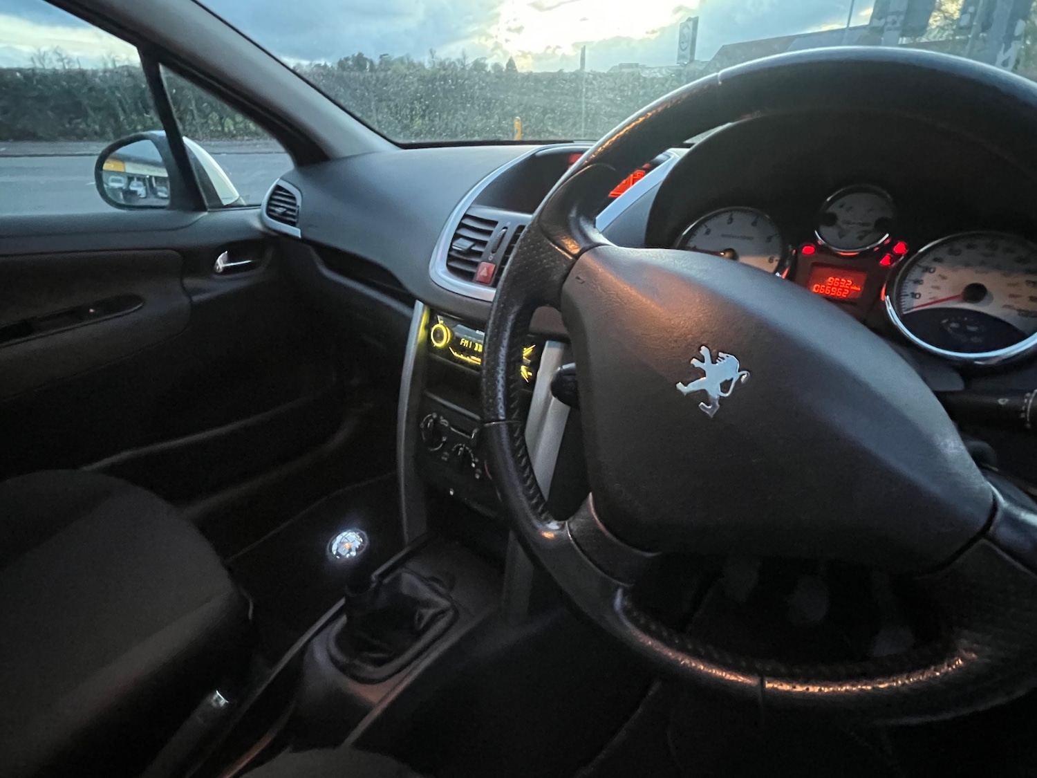 Used Peugeot 207 2008 for sale - 78125468: Photo 9