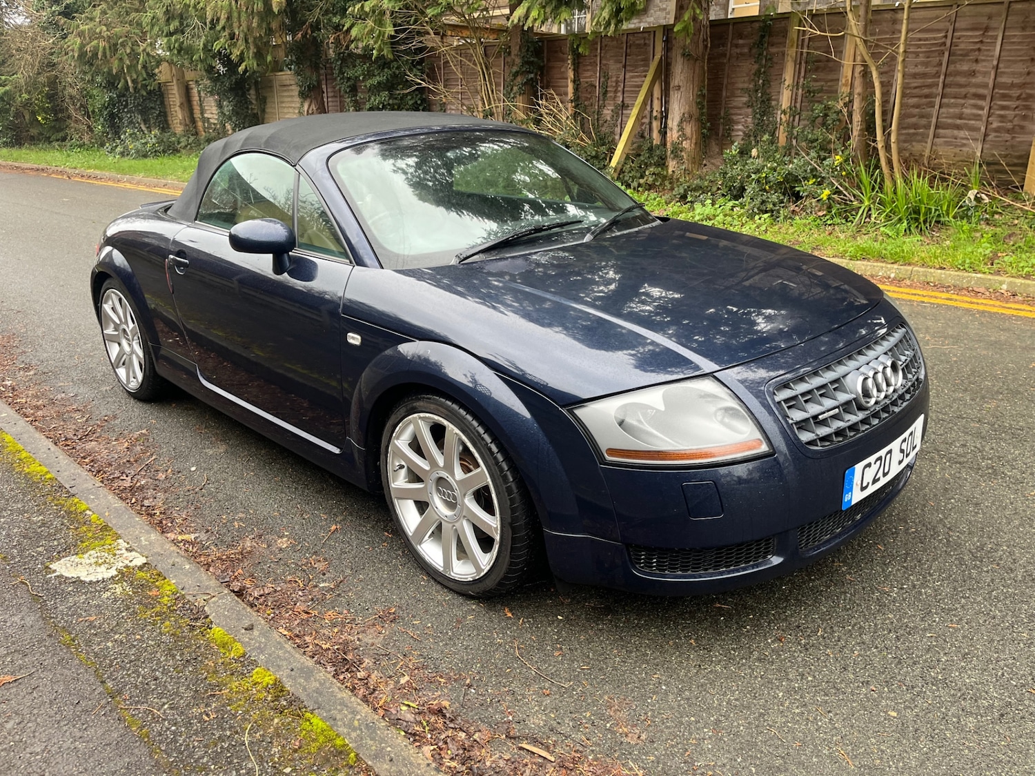 Used Audi TT 2003 for sale - 78055640: Photo 1