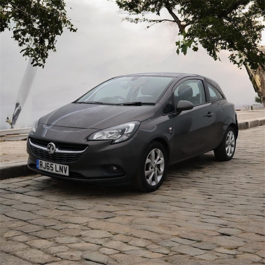 Used Vauxhall Corsa 2015 for sale - 78085687: Photo 2