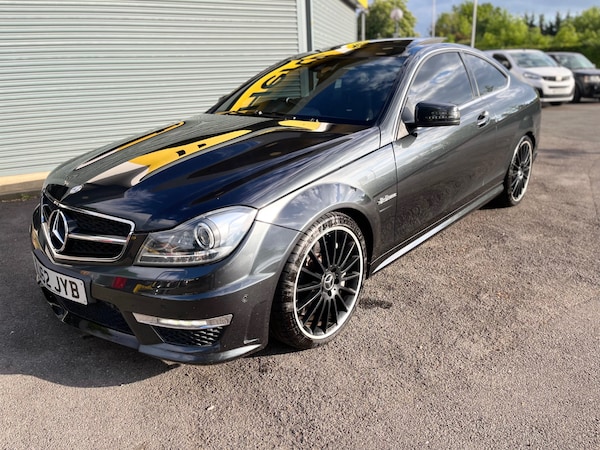 Used Mercedes-Benz C-Class 2012 for sale - 75259000: Photo 1