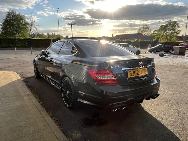 Used Mercedes-Benz C-Class 2012 for sale - 75259000: Photo 4