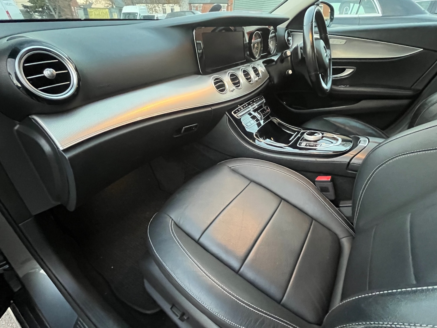 Used Mercedes-Benz E Class 2018 for sale - 77329302: Photo 16