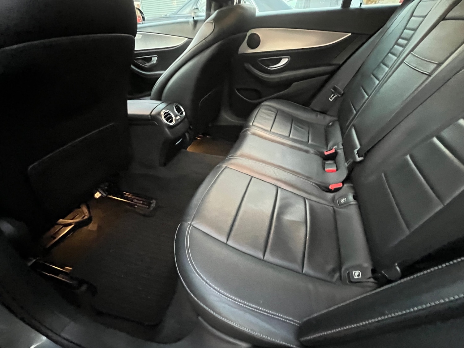 Used Mercedes-Benz E Class 2018 for sale - 77329302: Photo 17