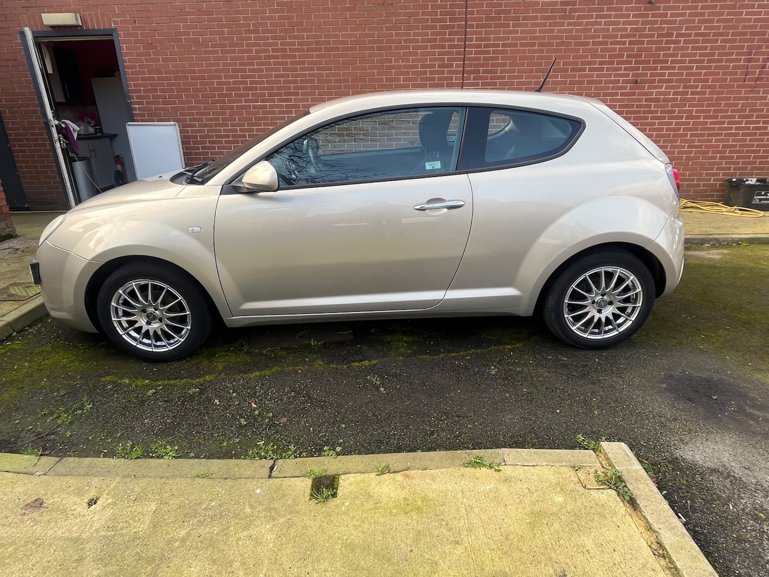 Used Alfa Romeo MiTo 2010 for sale - 78055723: Photo 7