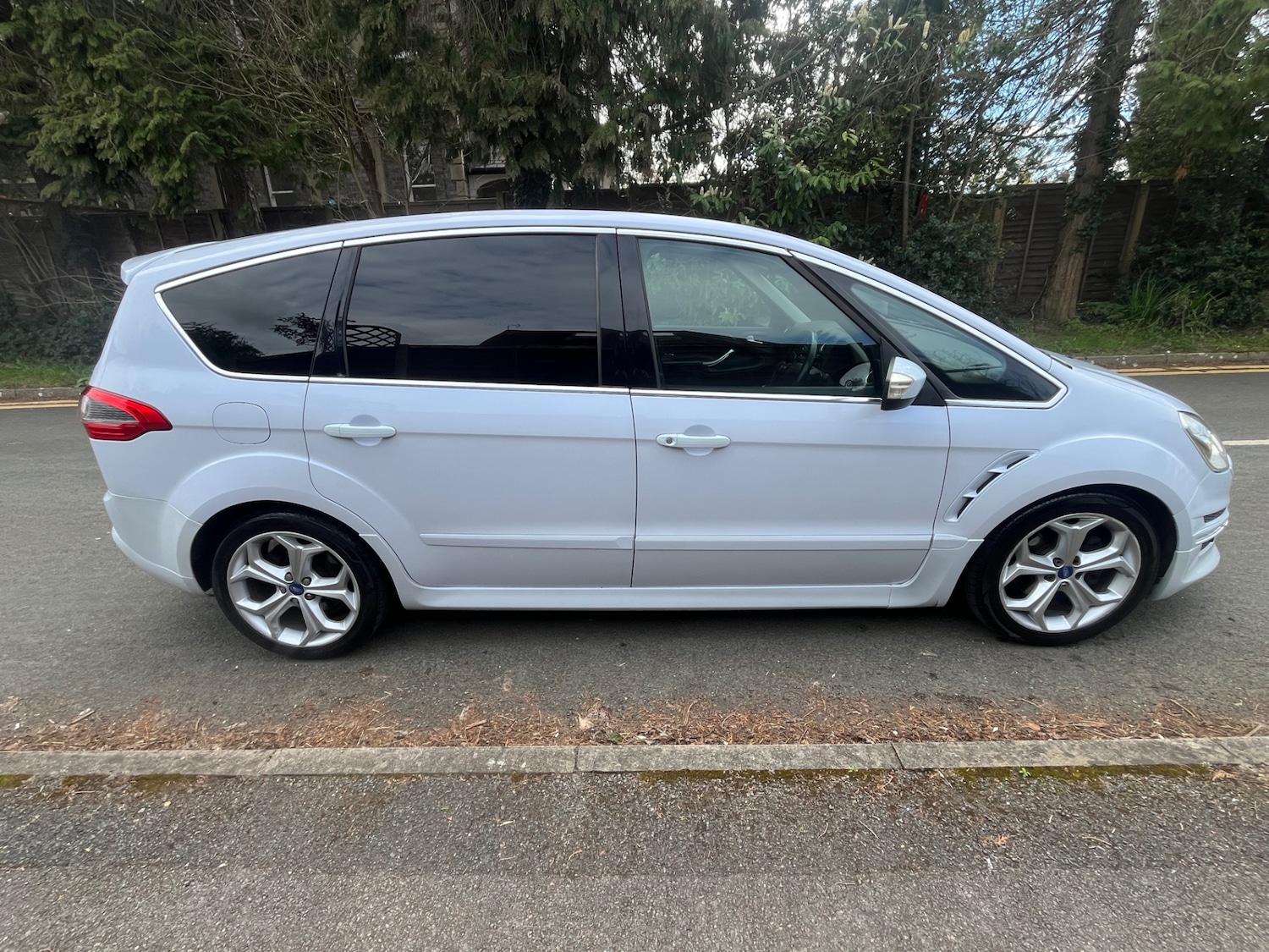 Used Ford S-Max 2011 for sale - 78078553: Photo 9