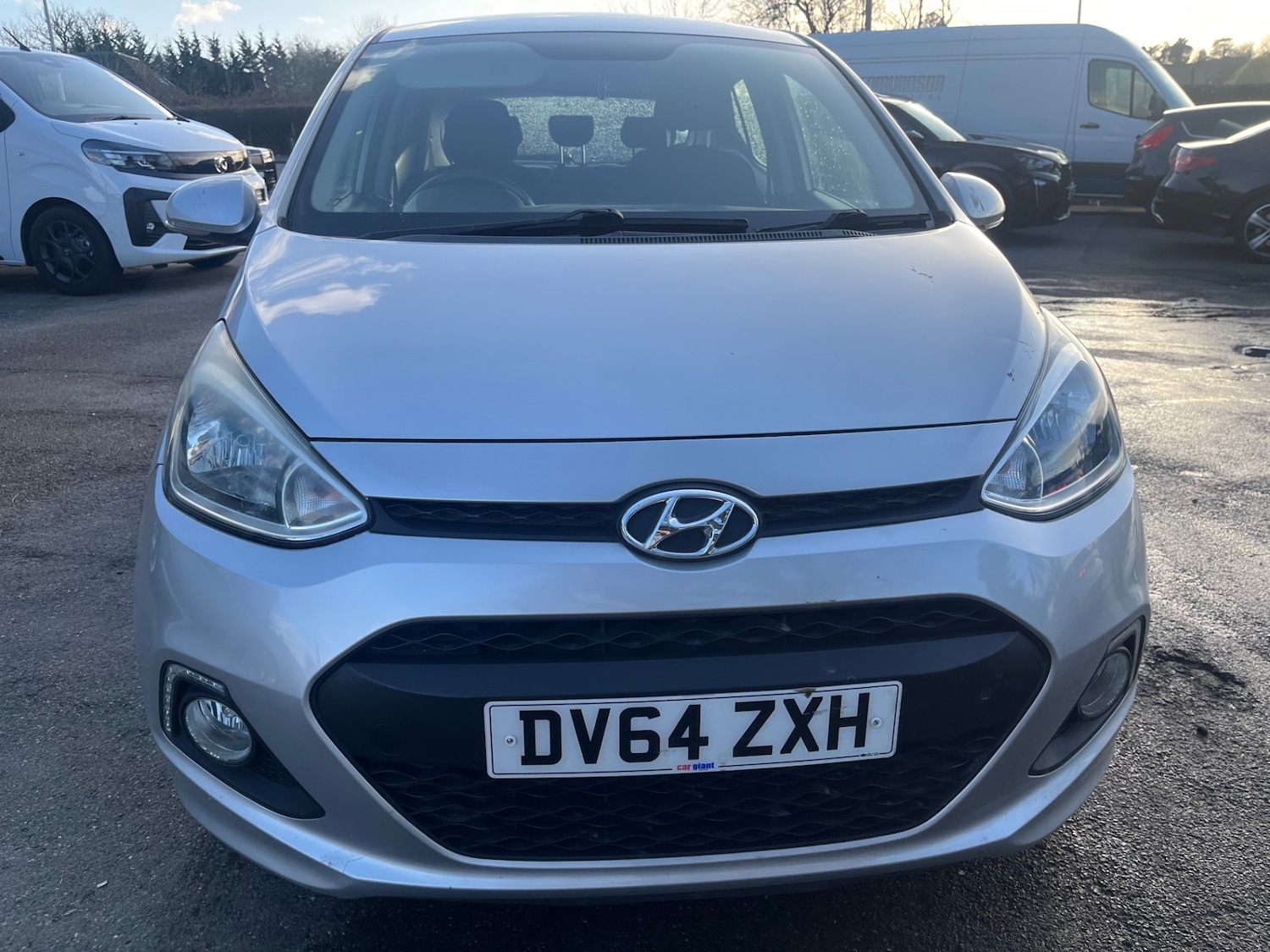 Used Hyundai i10 2015 for sale - 77833621: Photo 2