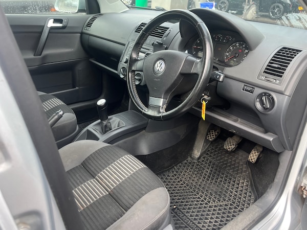 Used Volkswagen Polo 2009 for sale - 76143194: Photo 12