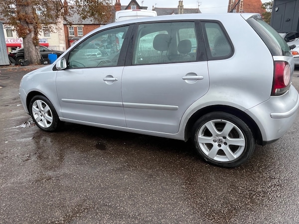 Used Volkswagen Polo 2009 for sale - 76143194: Photo 4