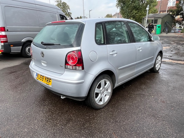 Used Volkswagen Polo 2009 for sale - 76143194: Photo 6