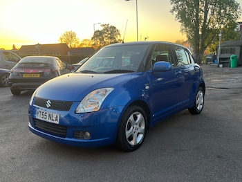 Used Suzuki Swift 2005 for sale - 79606861: Photo