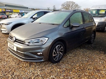 Used Volkswagen Golf SV 2019 for sale - 77363859: Photo