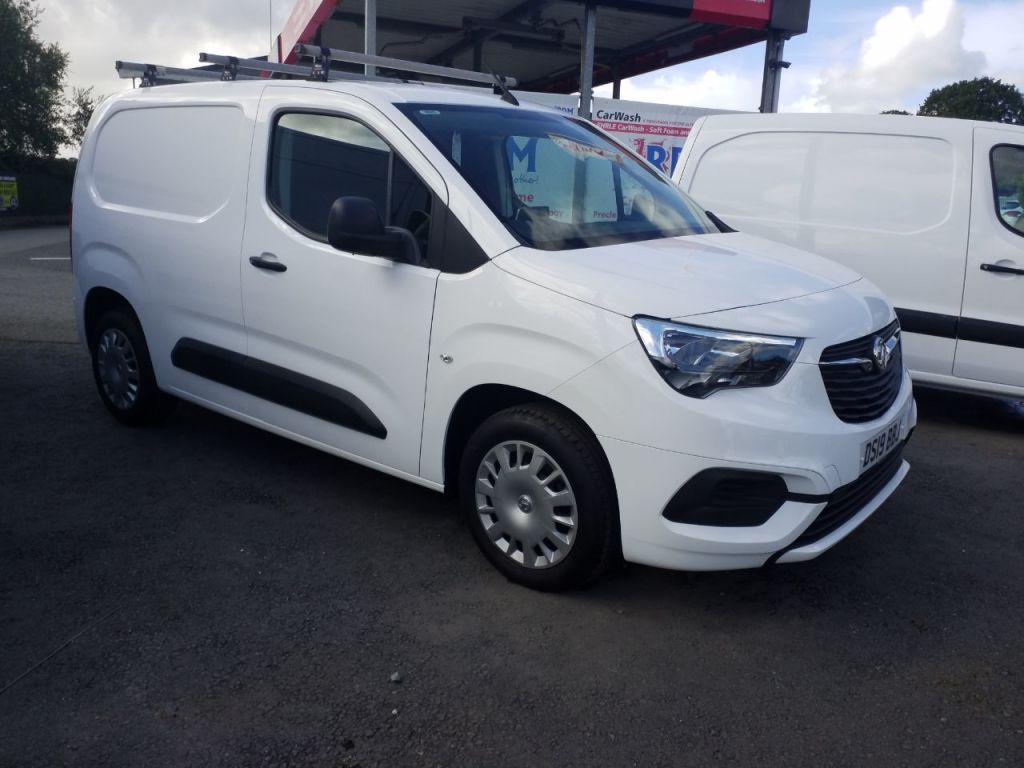 Used Vauxhall Combo 2019 for sale - 75936016: Photo 1