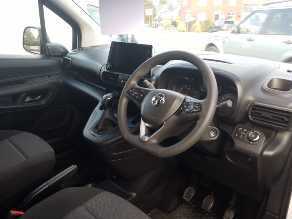 Used Vauxhall Combo 2019 for sale - 75936016: Photo 10