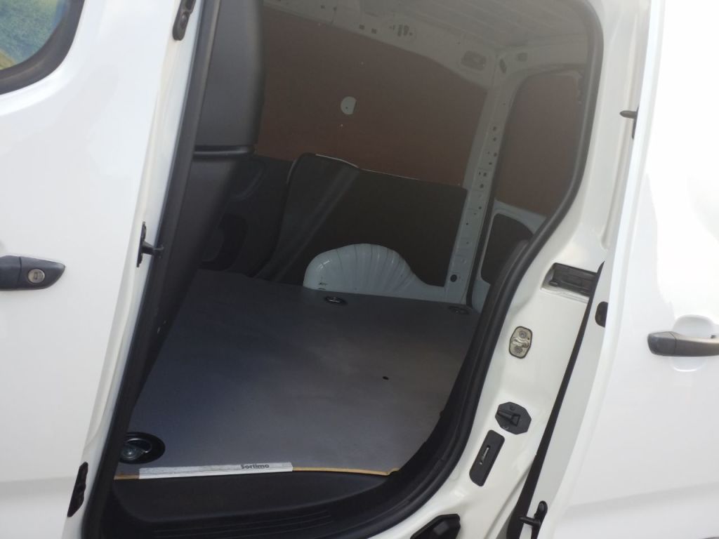 Used Vauxhall Combo 2019 for sale - 75936016: Photo 8