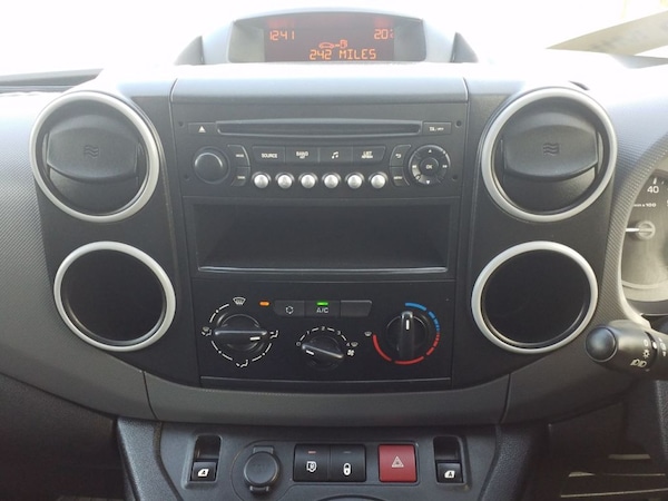 Used Peugeot Partner for sale - 75936072: Photo 13