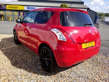 Used Suzuki Swift 2015 for sale - 78577980: Photo