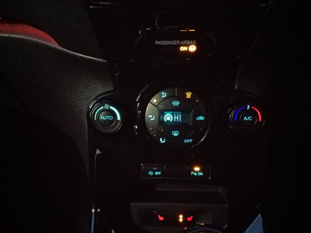 Used Ford Fiesta 2016 for sale - 76922731: Photo 11