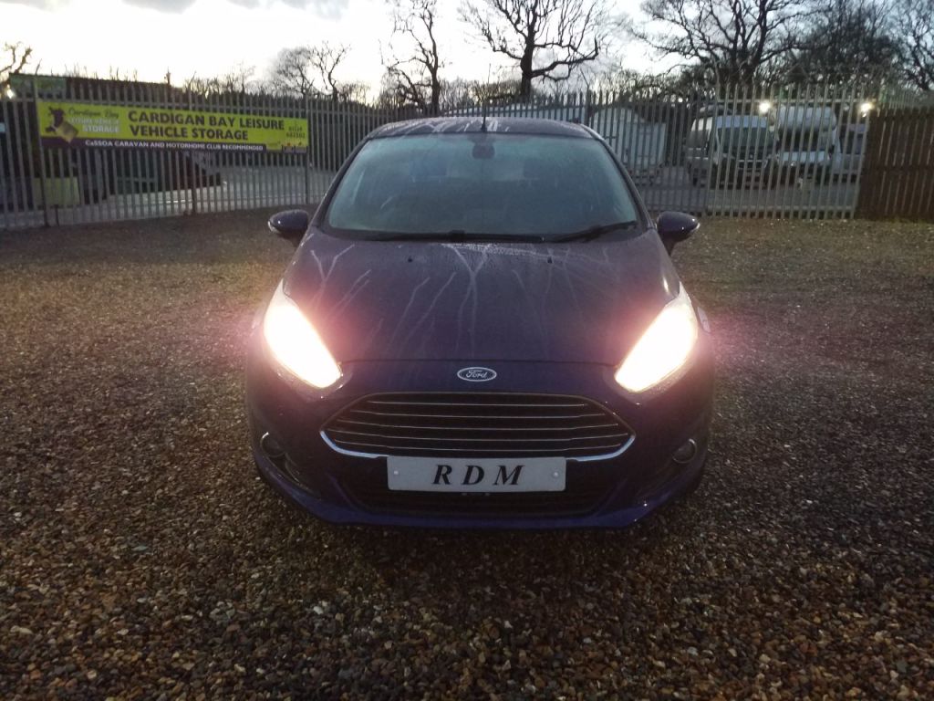Used Ford Fiesta 2016 for sale - 76922731: Photo 2