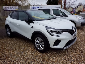 Renault Captur feature image