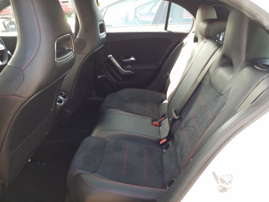 Used Mercedes-Benz A-Class 2018 for sale - 78181938: Photo 9