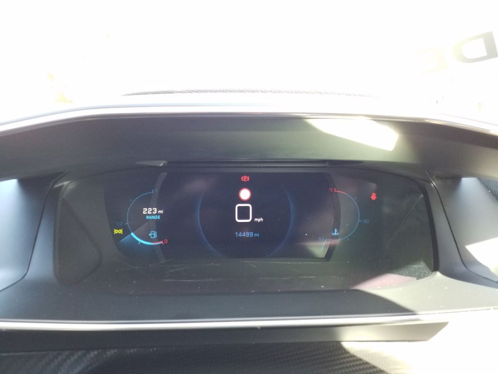 Used Peugeot 2008 2023 for sale - 78068022: Photo 11