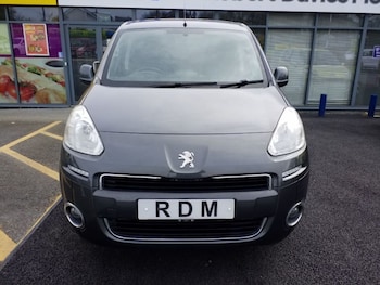 Used Peugeot Partner Tepee 2014 for sale - 78199817: Photo