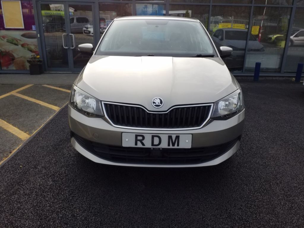 Used Skoda Fabia 2017 for sale - 77764123: Photo 2
