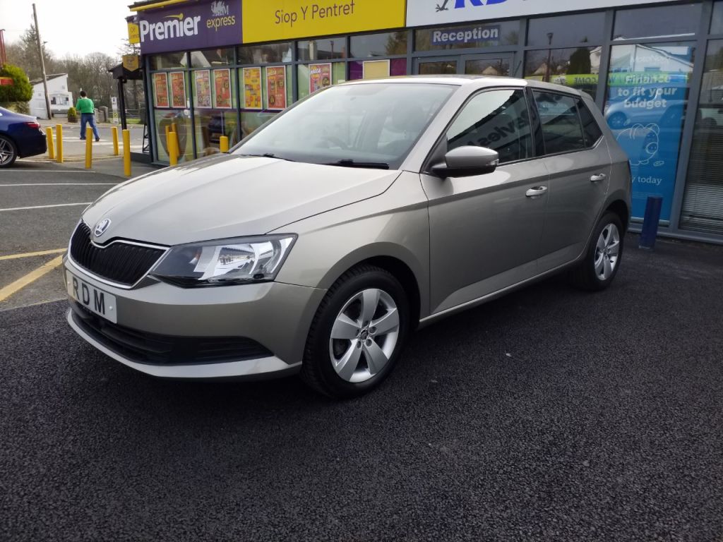 Used Skoda Fabia 2017 for sale - 77764123: Photo 3