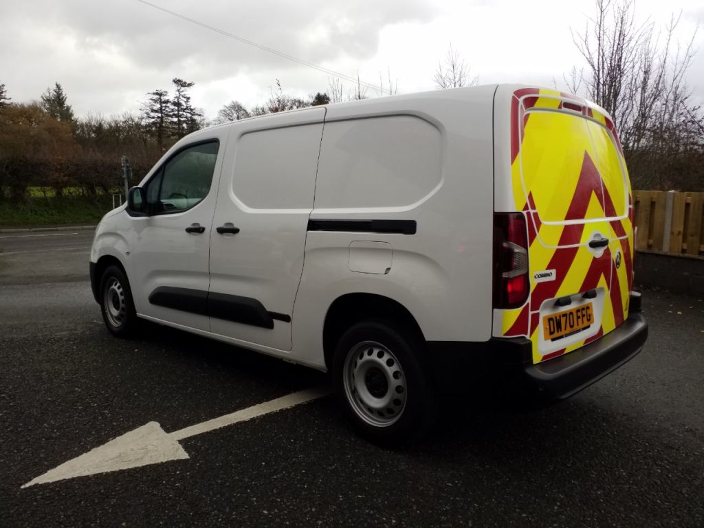 Used Vauxhall Combo 2021 for sale - 76739741: Photo 4