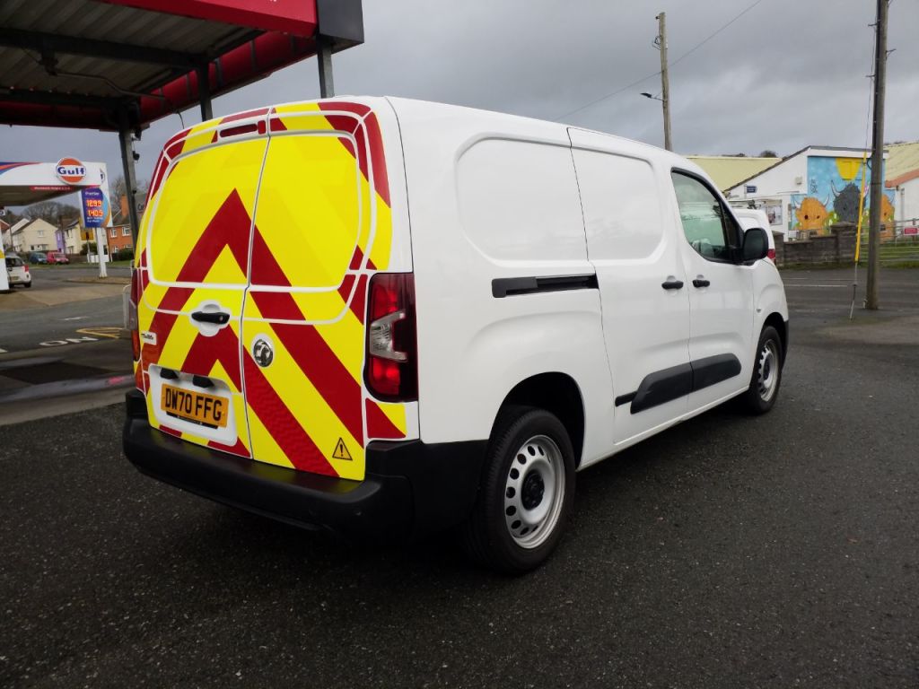 Used Vauxhall Combo 2021 for sale - 76739741: Photo 6