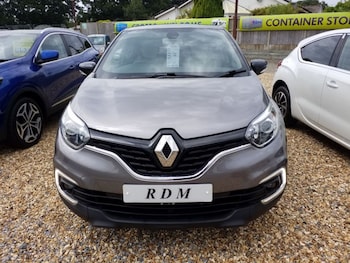 Used Renault Captur 2018 for sale - 75548975: Photo