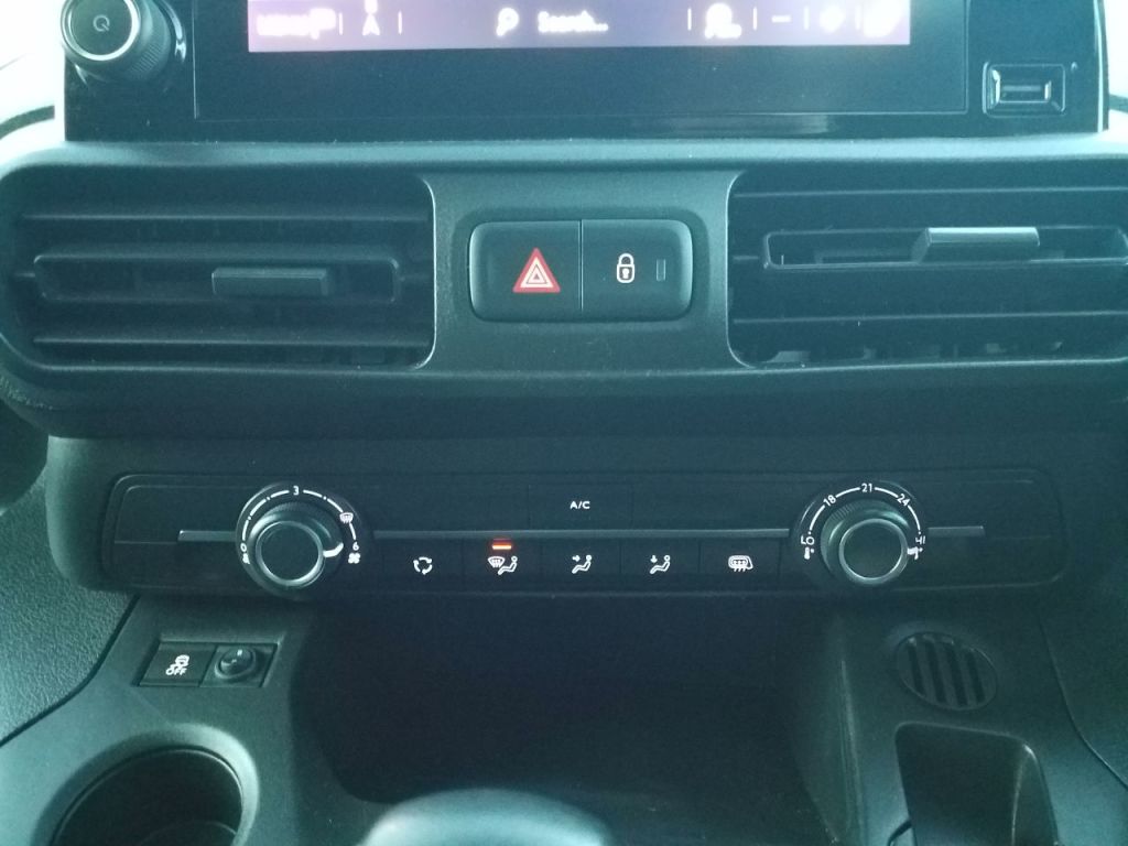 Used Vauxhall Combo 2019 for sale - 76819856: Photo 12