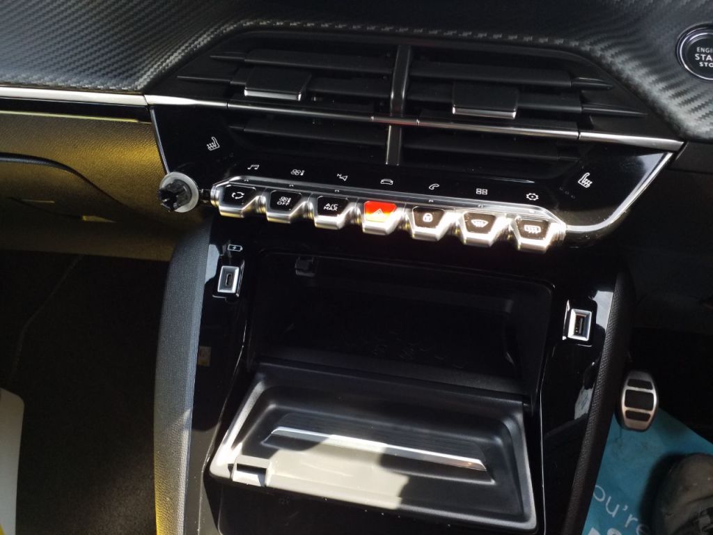 Used Peugeot 2008 2021 for sale - 78153442: Photo 12