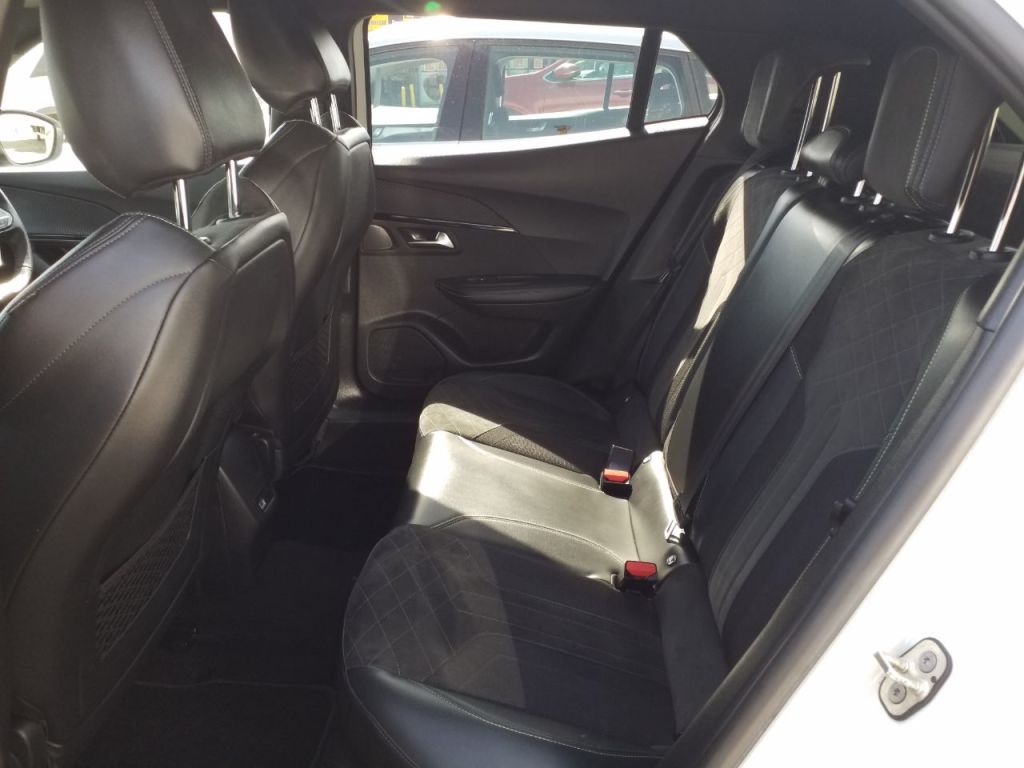 Used Peugeot 2008 2021 for sale - 78153442: Photo 8