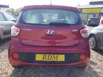 Used Hyundai i10 2017 for sale - 78495840: Photo