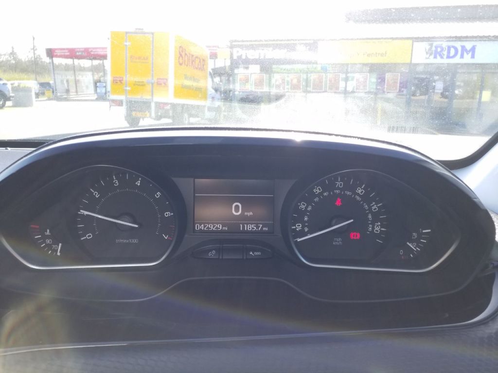 Used Peugeot 208 2019 for sale - 78068013: Photo 9