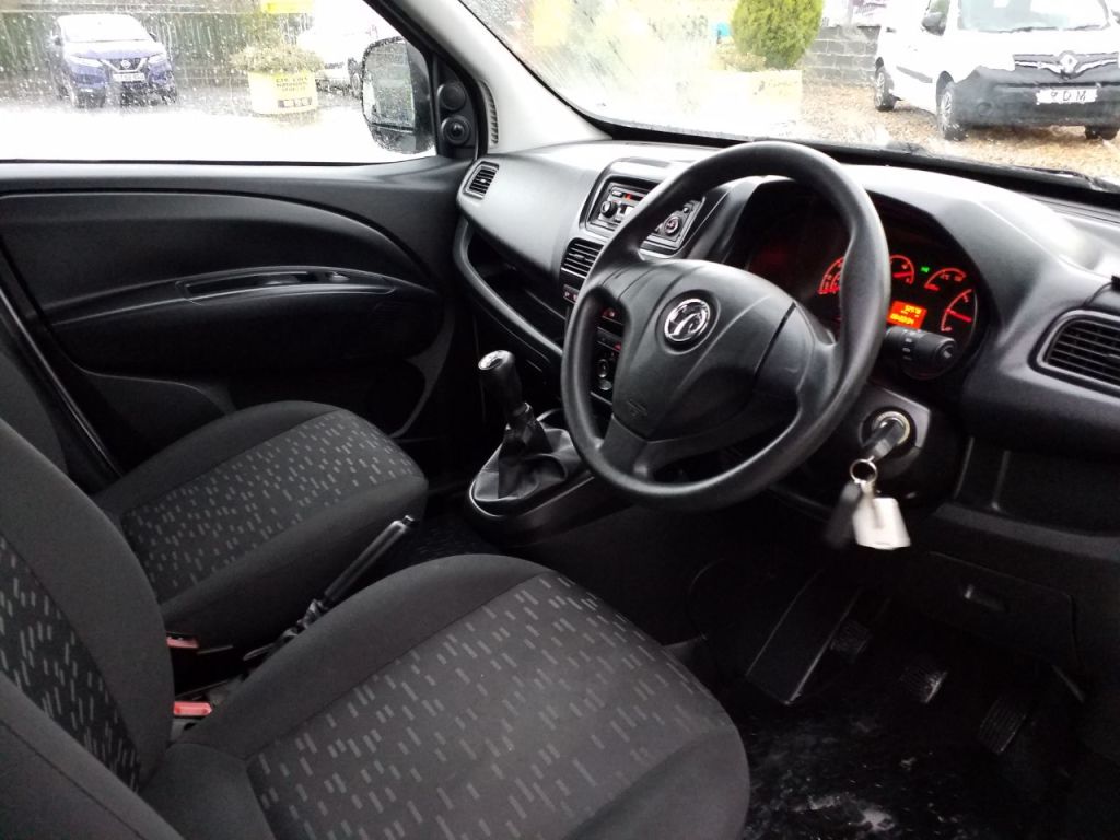 Used Vauxhall Combo 2016 for sale - 77282863: Photo 11