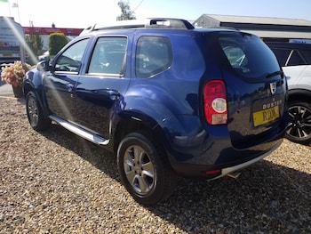 Used Dacia Duster 2016 for sale - 79500749: Photo