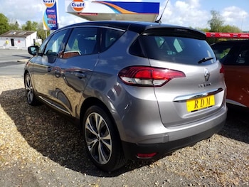 Used Renault Scenic 2017 for sale - 78577978: Photo