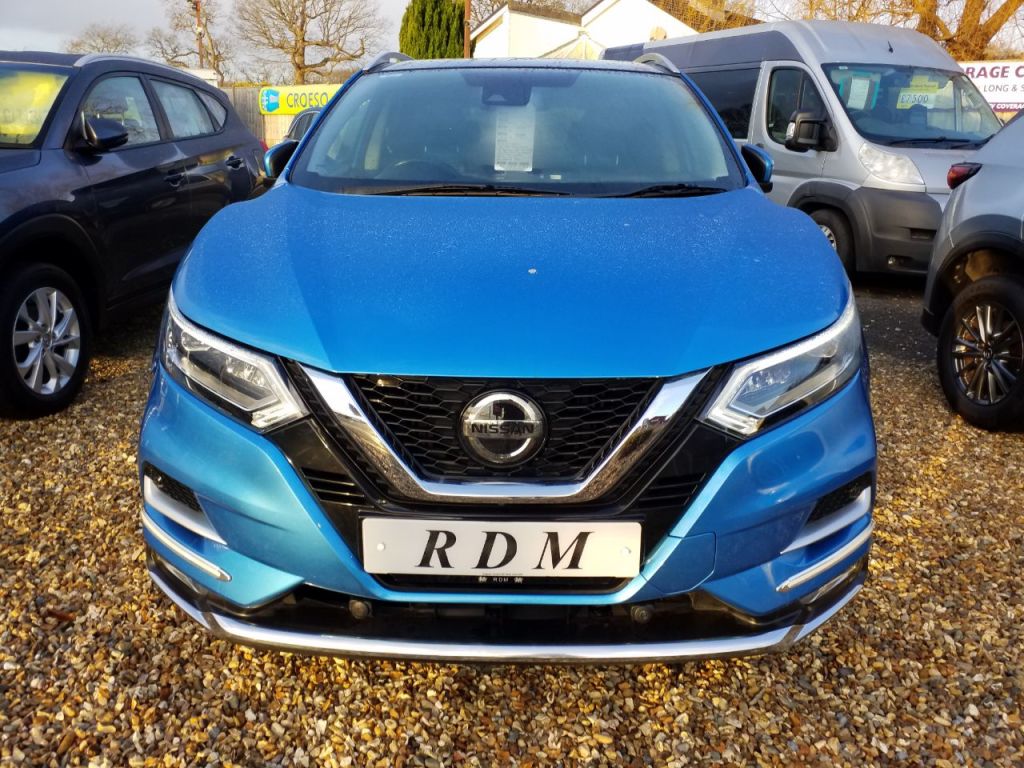 Used Nissan Qashqai 2018 for sale - 77363879: Photo 2